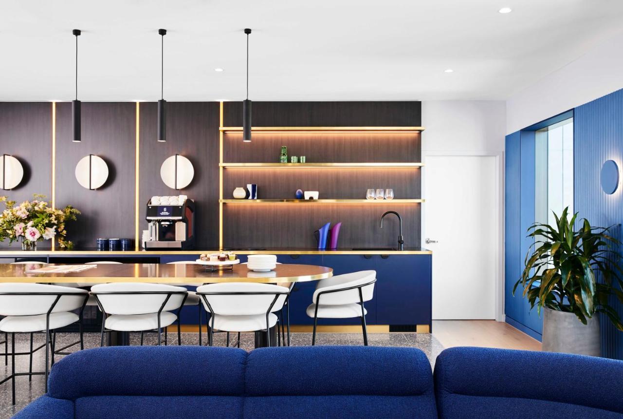 Scape Living At Franklin Hotell Melbourne Exteriör bild