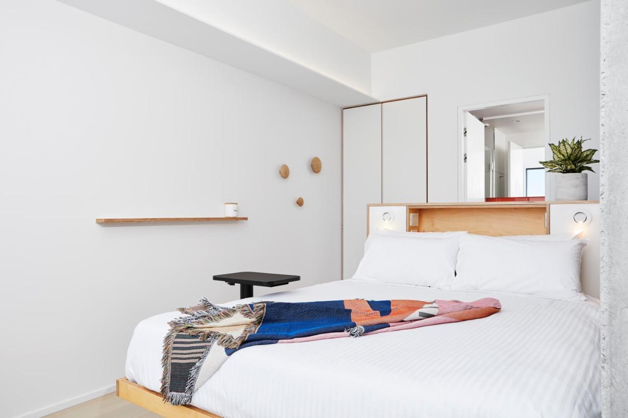 Scape Living At Franklin Hotell Melbourne Exteriör bild