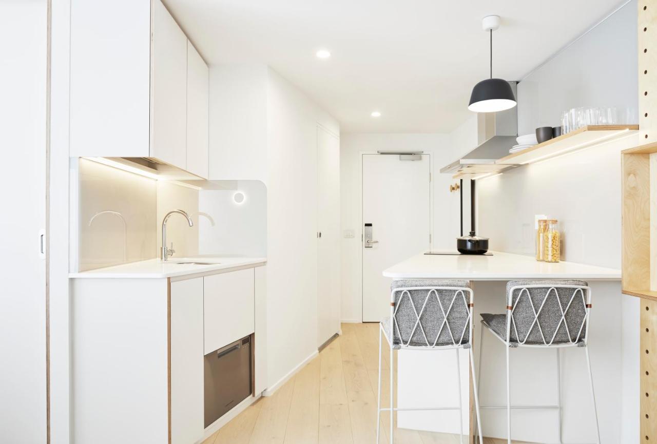 Scape Living At Franklin Hotell Melbourne Exteriör bild