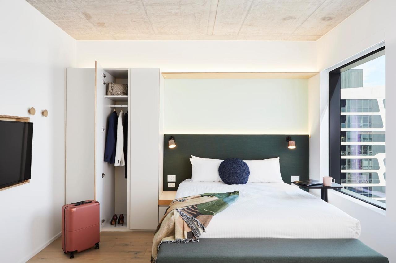 Scape Living At Franklin Hotell Melbourne Exteriör bild